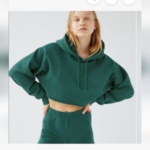 TNA cozy AF Fleece Cropped Hoodie